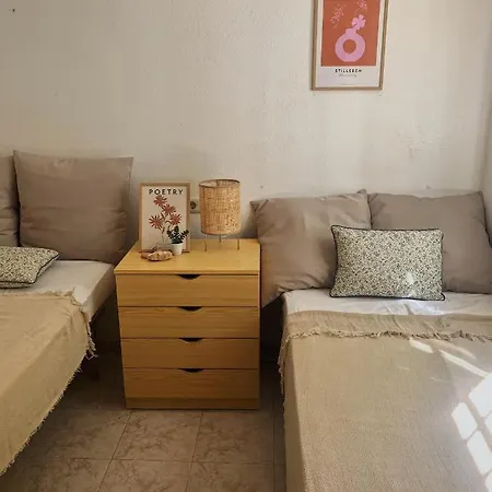 Close To The Beach Апартаменты